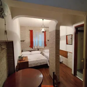 Apartment Mogul Apartment