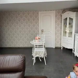 https://apt-casa-di-laura.hotels-amalfi.com