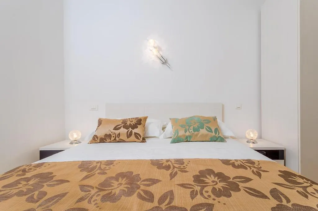Apartments Zuvela Split